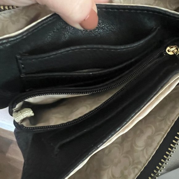 Black chevron clutch purse - Picture 6 of 10